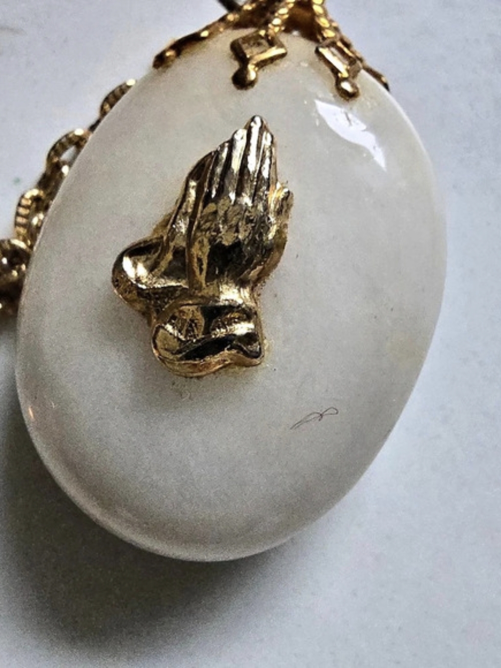 White Pendant Gold-Tone Chain Necklace - Picture 3 of 7